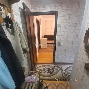 Satılır 2 otaqlı köhnə tikili 50 m²