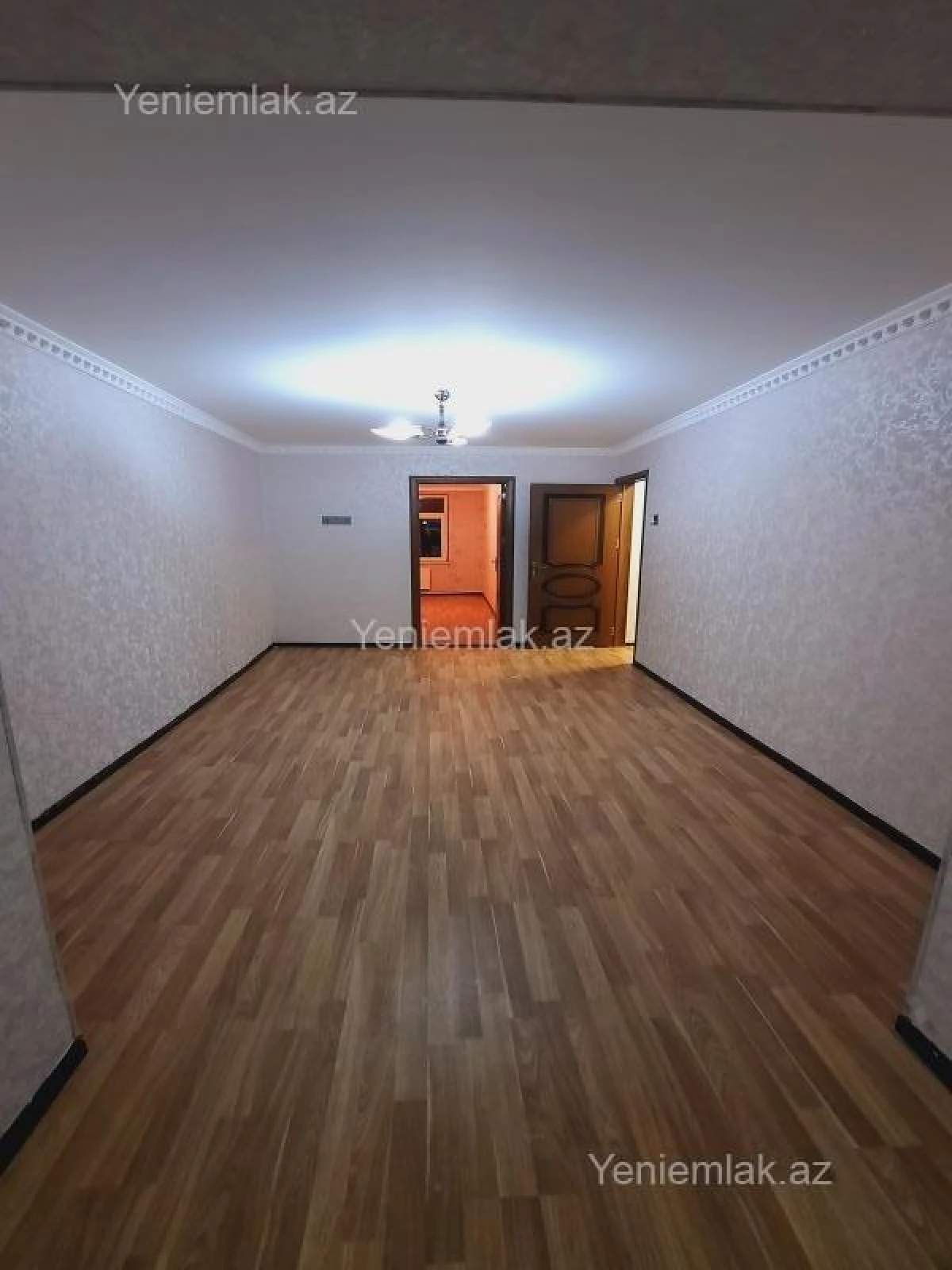Satılır 3 otaqlı köhnə tikili 67 m²