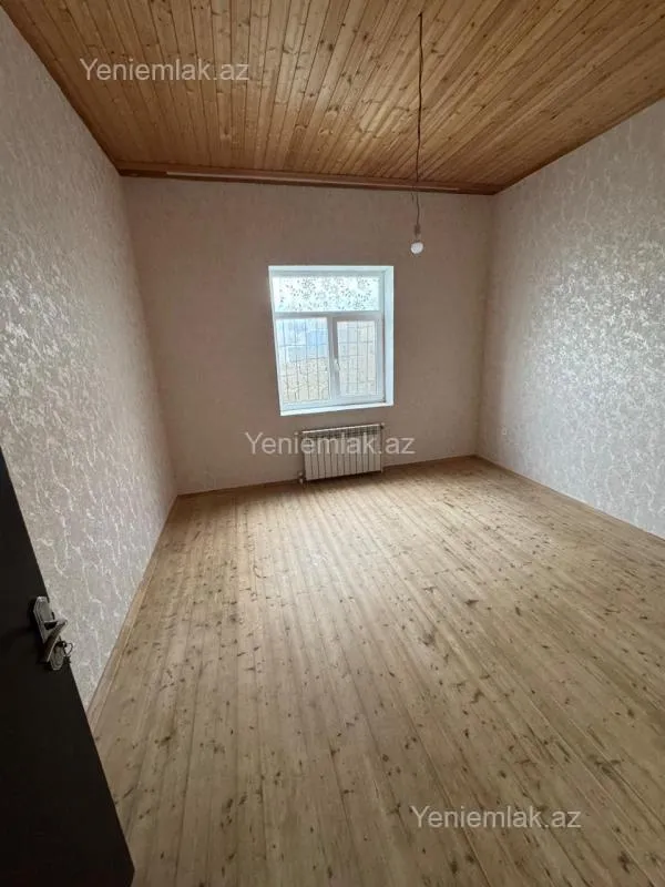 Satılır 4 otaqlı həyət evi 150 m²
