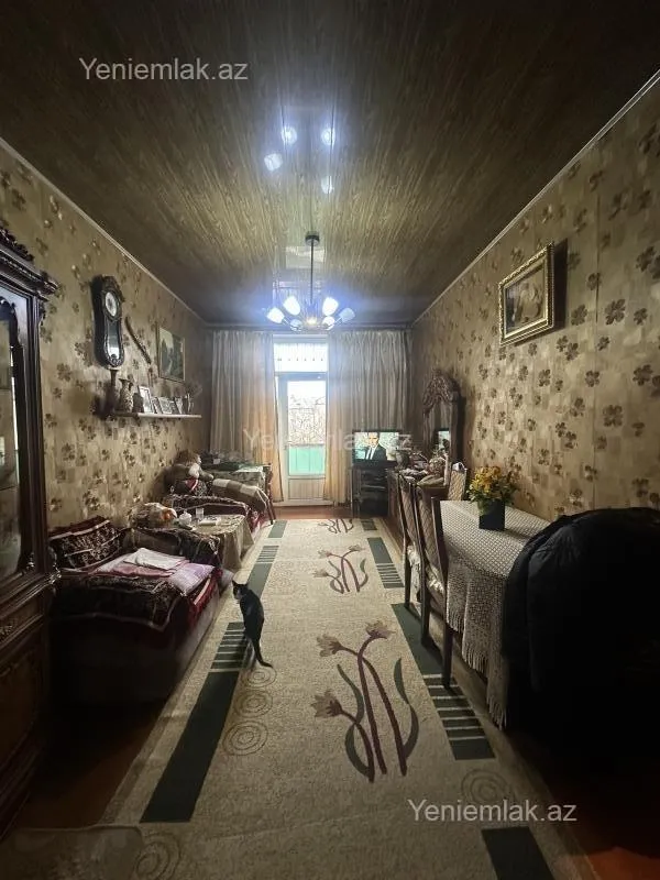 Satılır 2 otaqlı köhnə tikili 45 m²