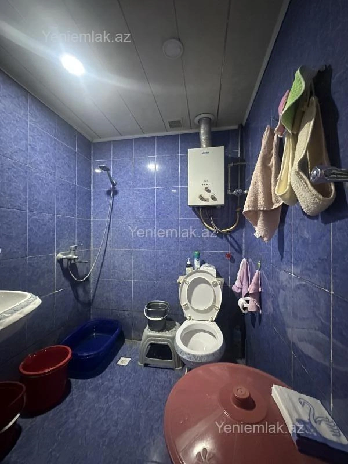 Satılır 2 otaqlı köhnə tikili 45 m²