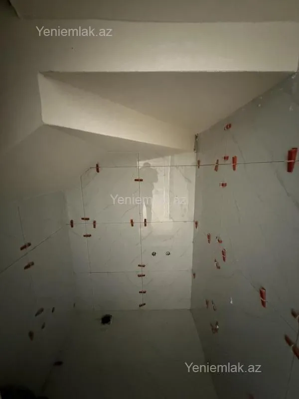 Satılır 4 otaqlı həyət evi 100 m²