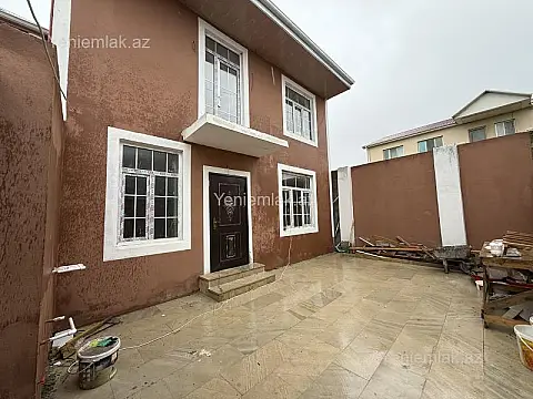 Satılır 4 otaqlı həyət evi 100 m²
