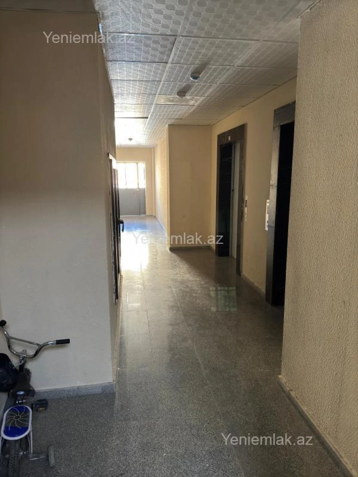 Satılır 3 otaqlı yeni tikili 85 m²