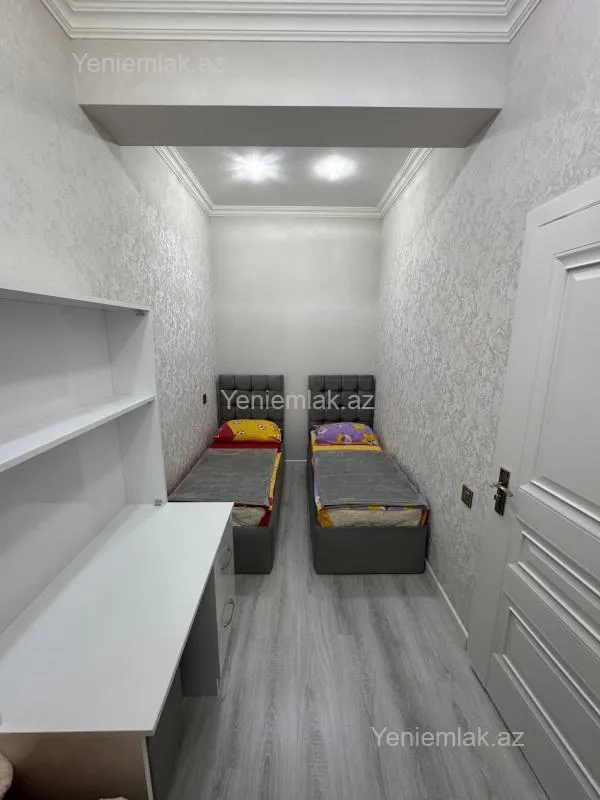 Satılır 3 otaqlı yeni tikili 85 m²