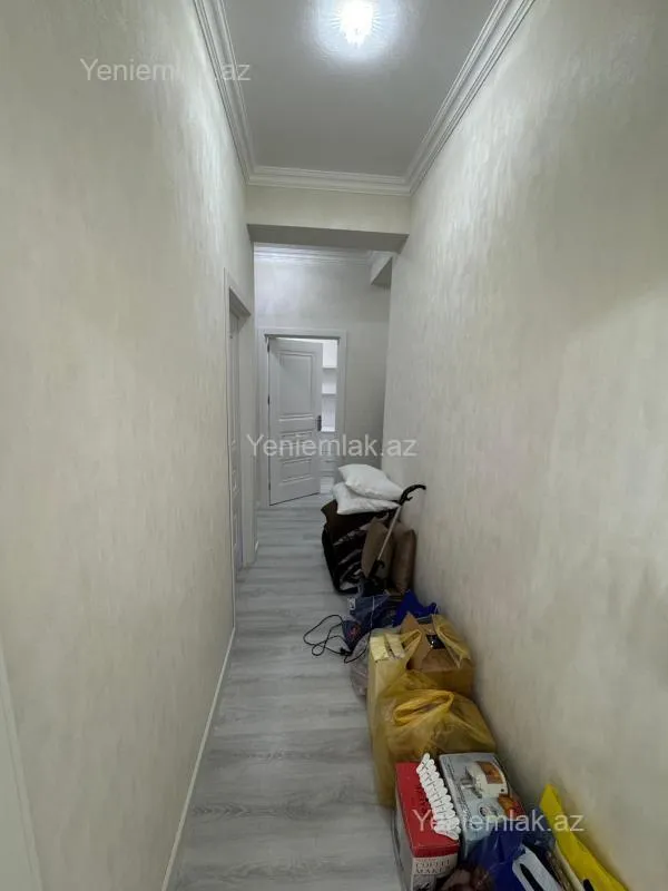 Satılır 3 otaqlı yeni tikili 85 m²