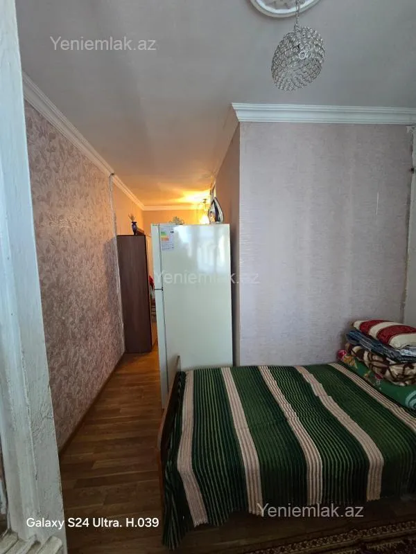 Satılır 1 otaqlı köhnə tikili 36 m²