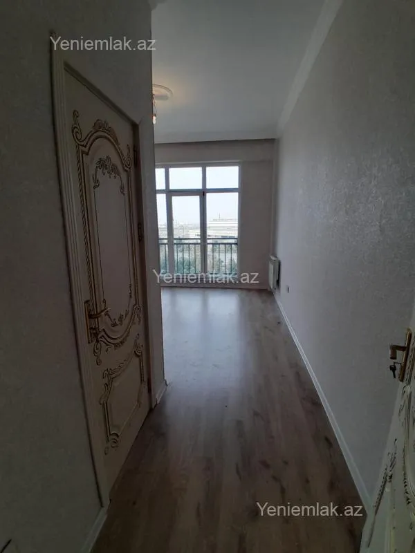 Satılır 3 otaqlı yeni tikili 105 m²