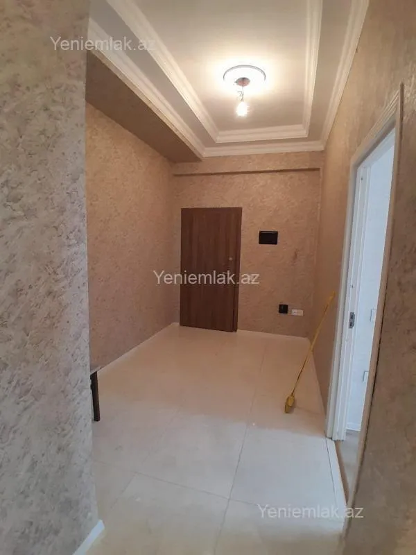 Satılır 3 otaqlı yeni tikili 105 m²
