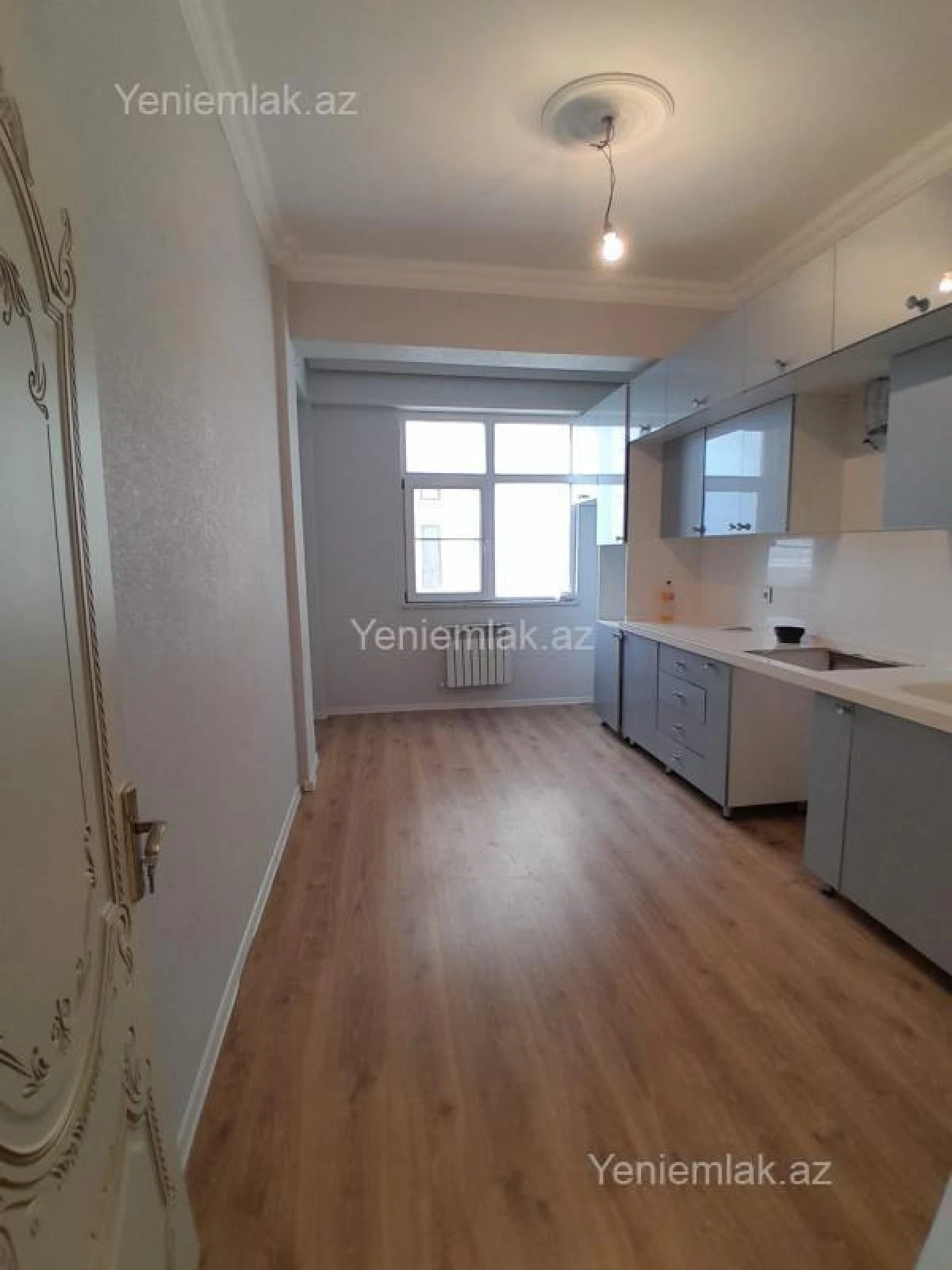 Satılır 3 otaqlı yeni tikili 105 m²