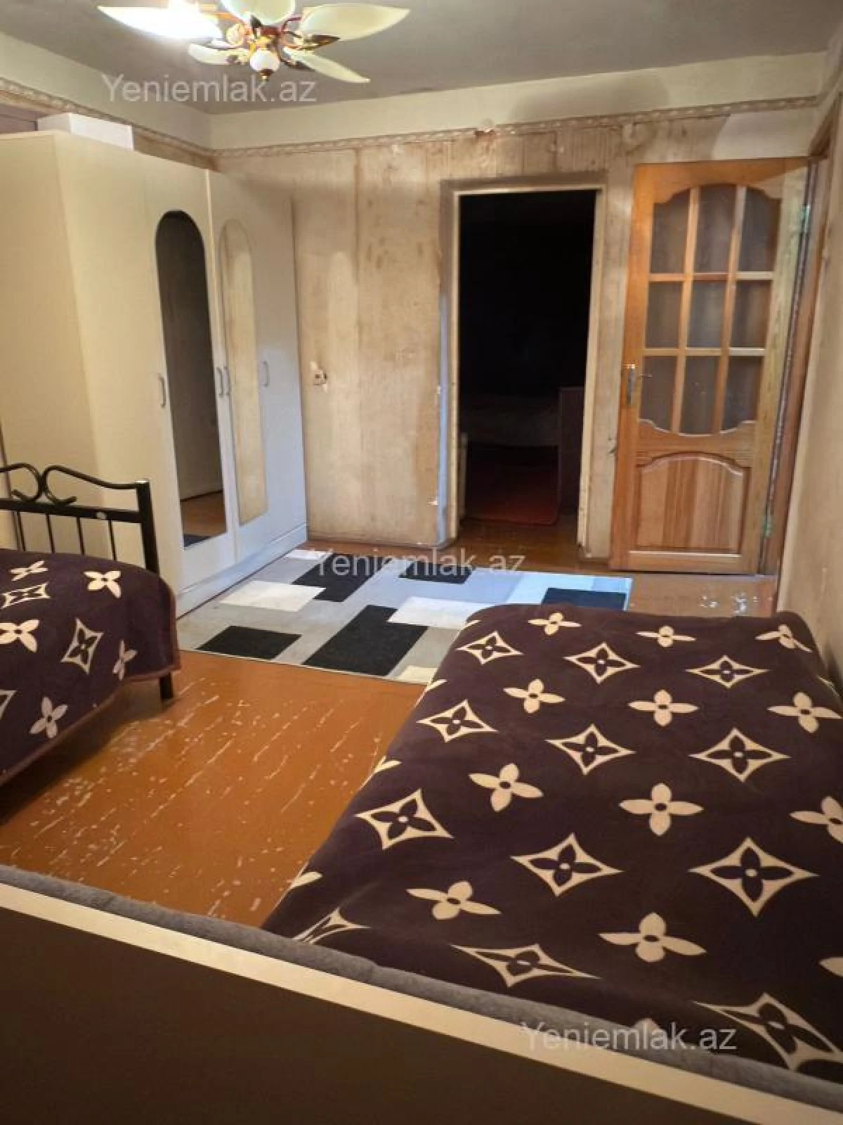 Satılır 3 otaqlı köhnə tikili 68 m²