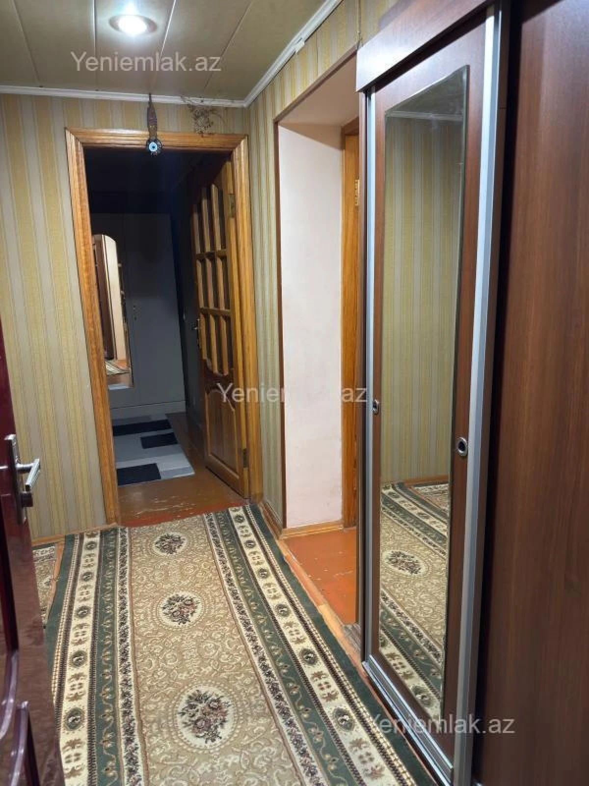 Satılır 3 otaqlı köhnə tikili 68 m²