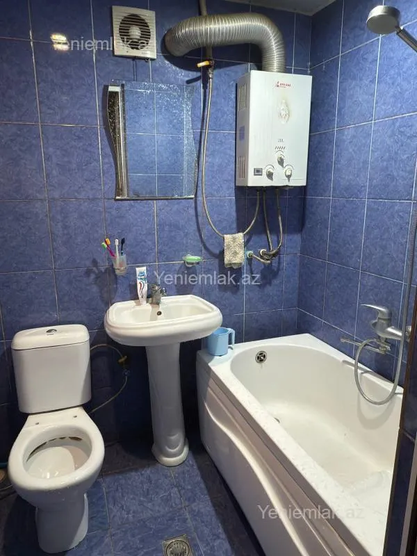 Satılır 3 otaqlı köhnə tikili 68 m²
