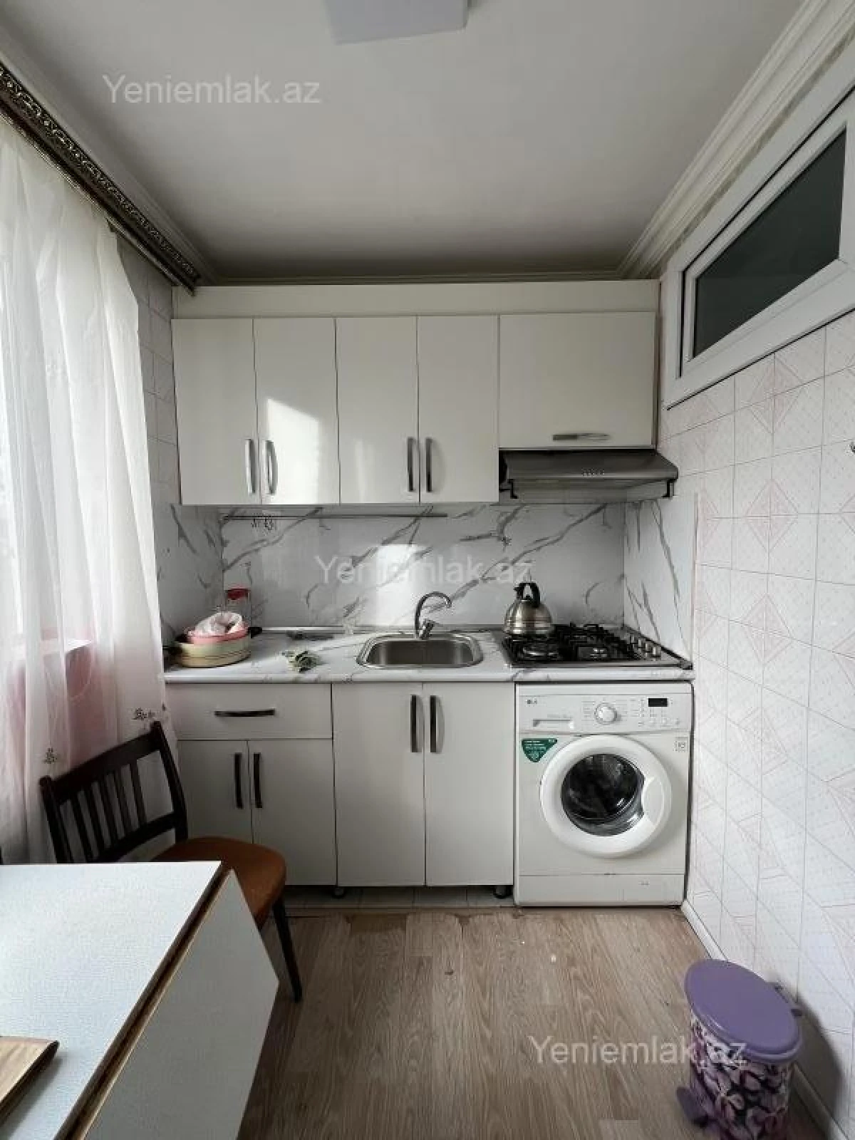 Satılır 2 otaqlı köhnə tikili 50 m²
