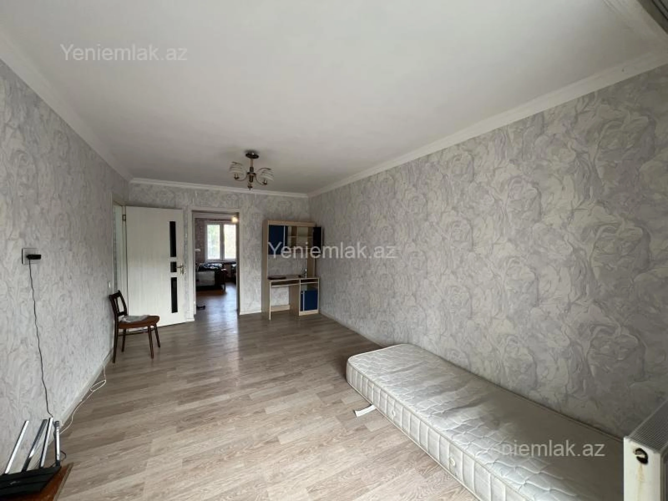 Satılır 2 otaqlı köhnə tikili 50 m²