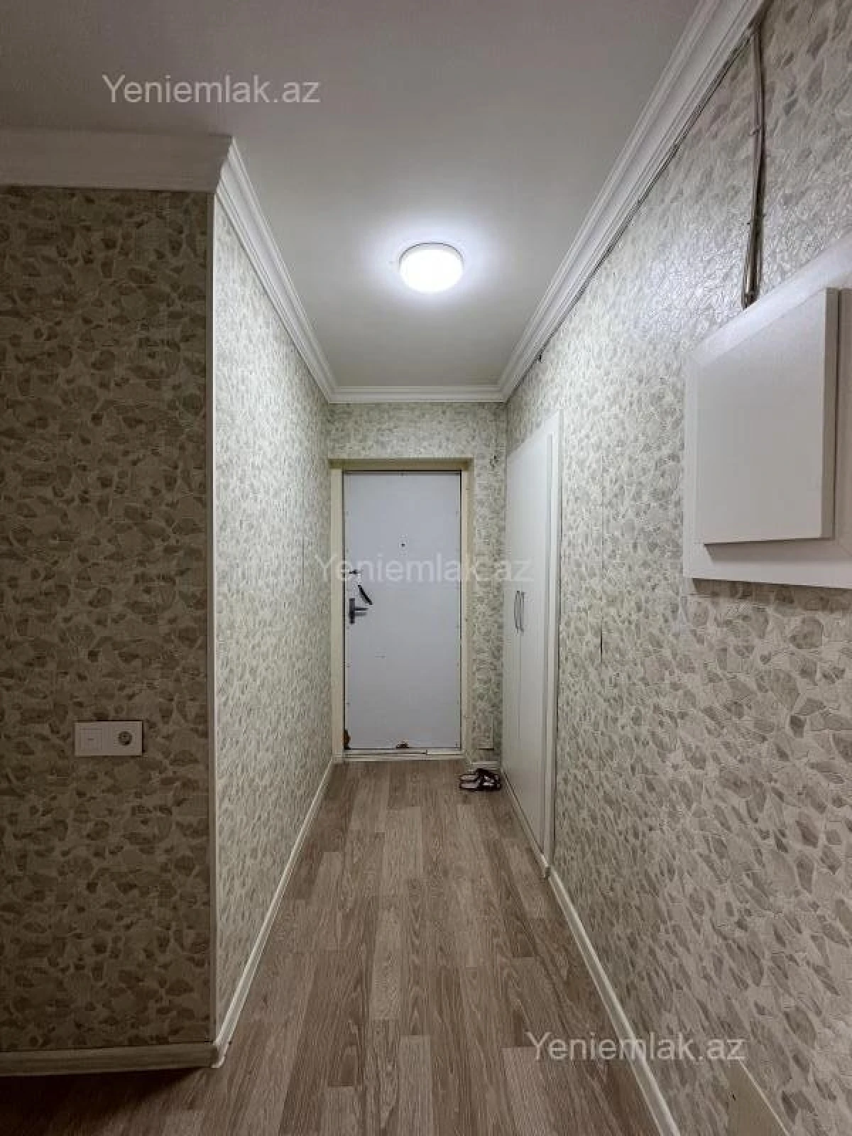 Satılır 2 otaqlı köhnə tikili 50 m²