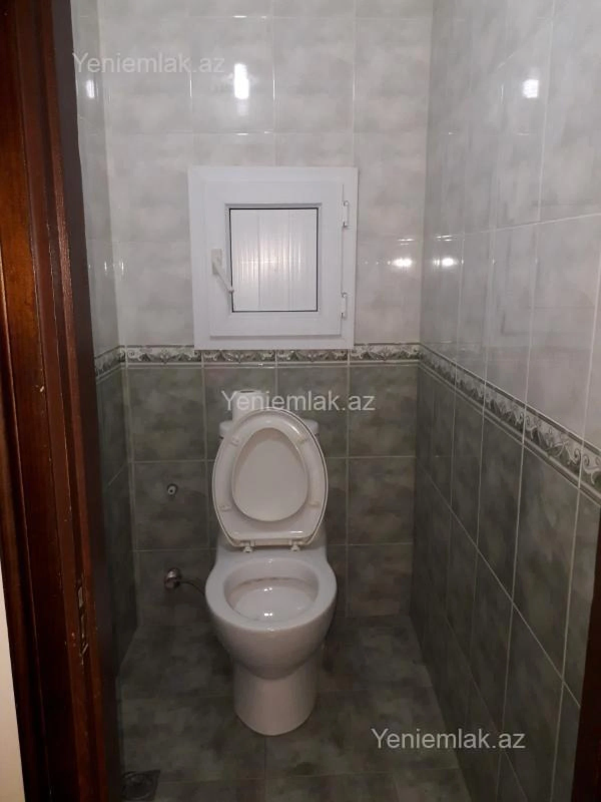 Satılır 2 otaqlı köhnə tikili 65 m²