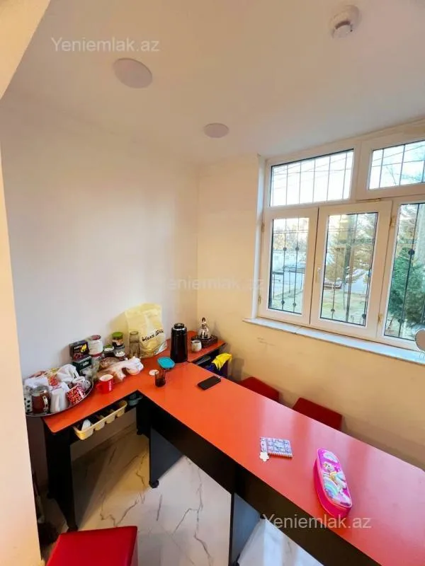 Satılır 3 otaqlı obyekt 115 m²