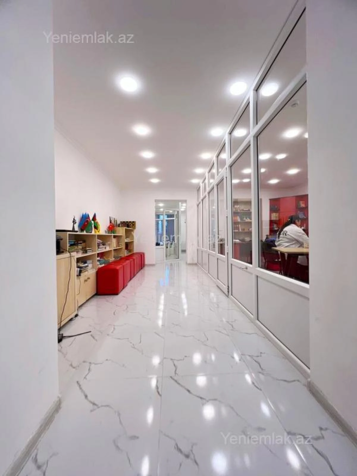 Satılır 3 otaqlı obyekt 115 m²