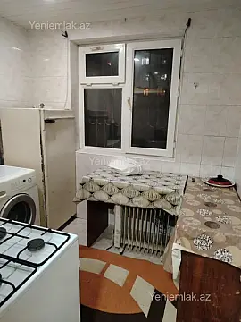 Satılır 1 otaqlı köhnə tikili 32 m²