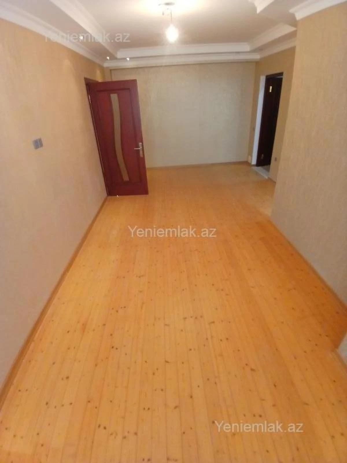 Satılır 3 otaqlı yeni tikili 83 m²