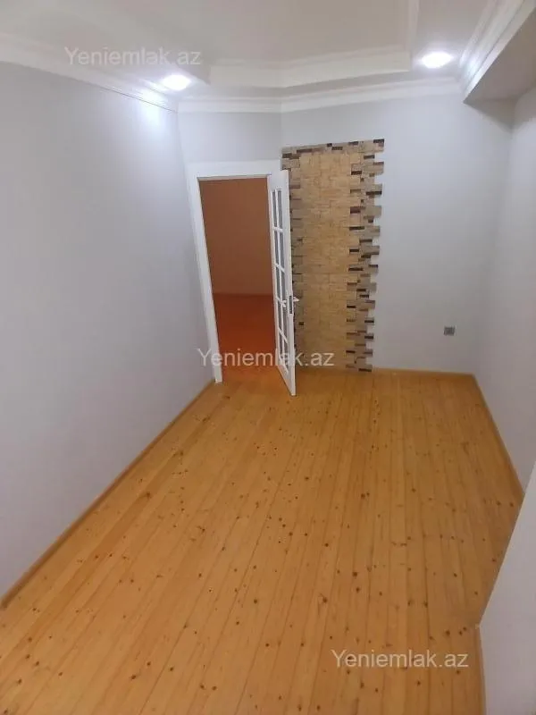 Satılır 3 otaqlı yeni tikili 83 m²