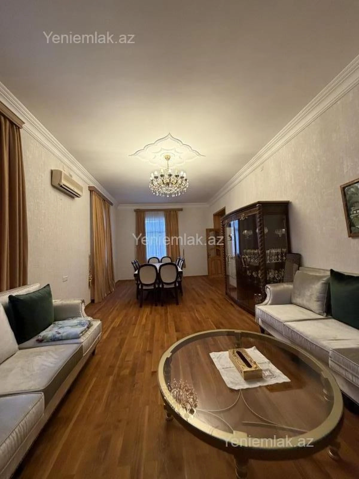 Satılır 6 otaqlı həyət evi 250 m²