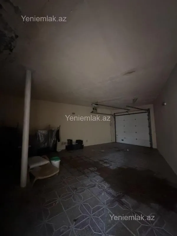 Satılır 6 otaqlı həyət evi 250 m²