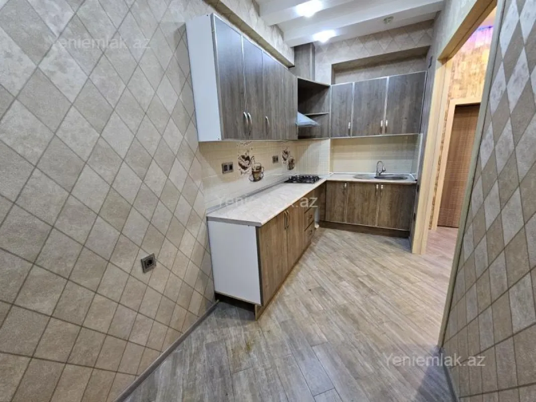 Satılır 3 otaqlı yeni tikili 67 m²