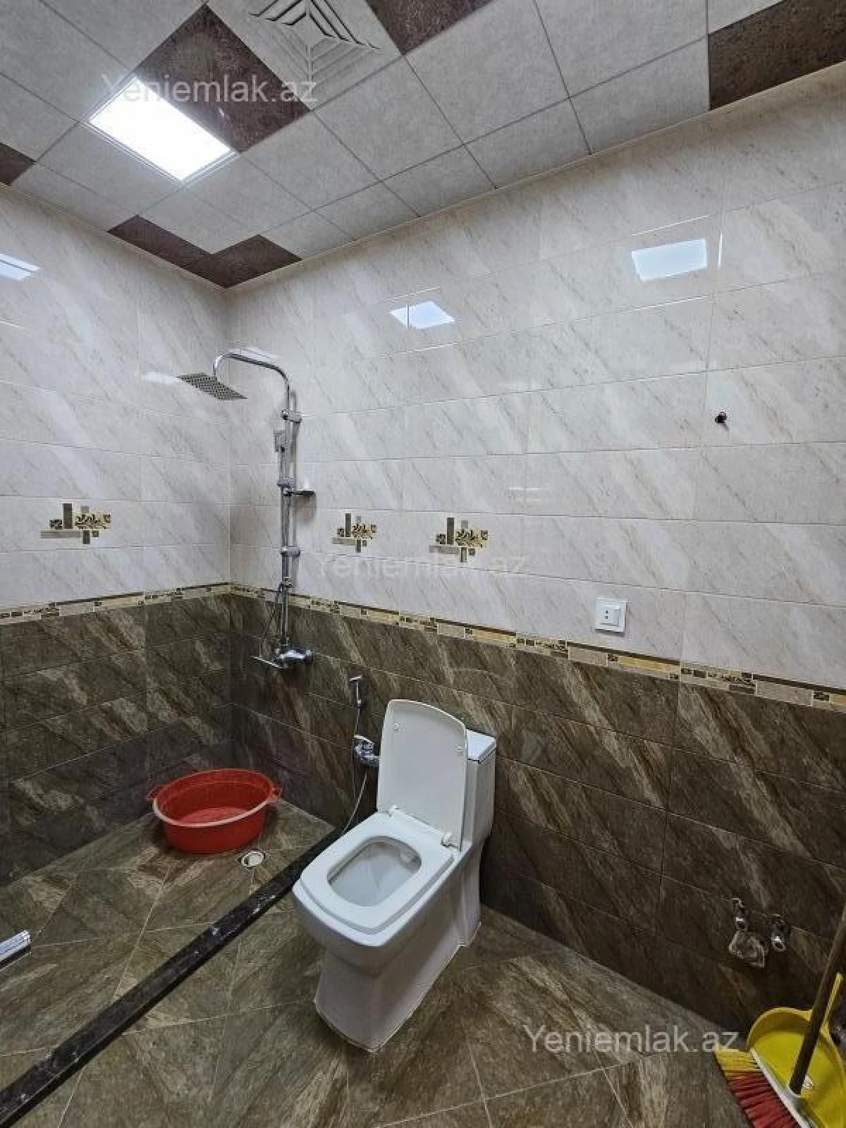 Satılır 3 otaqlı yeni tikili 67 m²