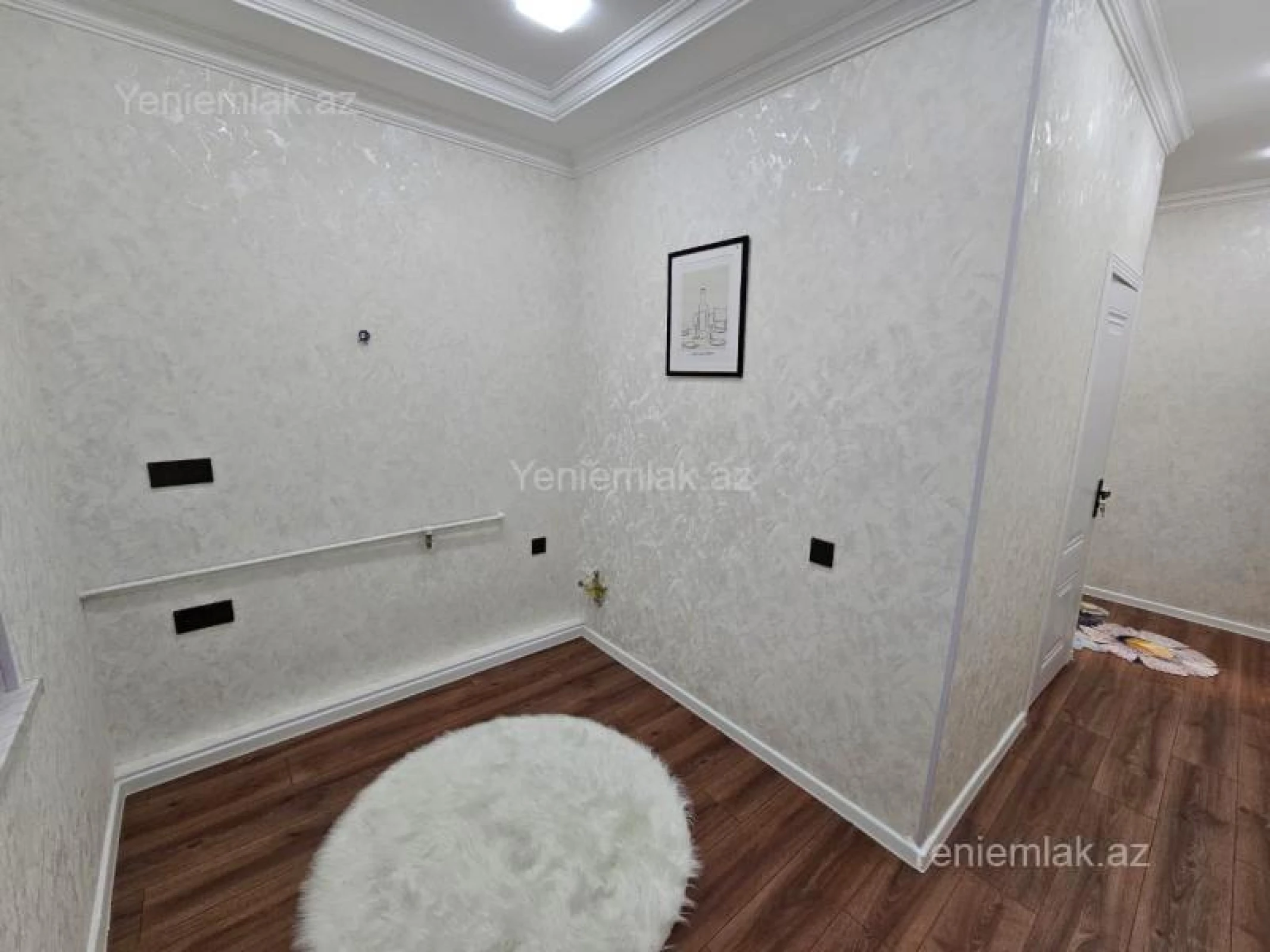 Satılır 2 otaqlı köhnə tikili 44 m²