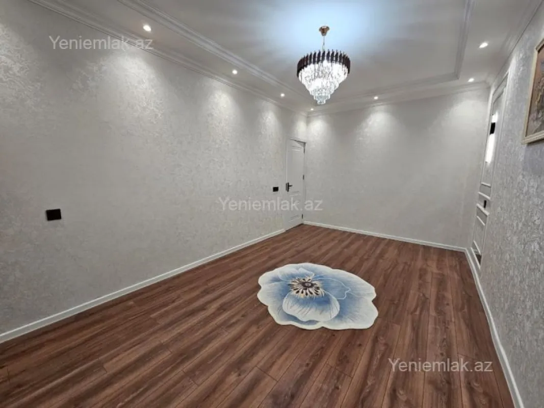 Satılır 2 otaqlı köhnə tikili 44 m²