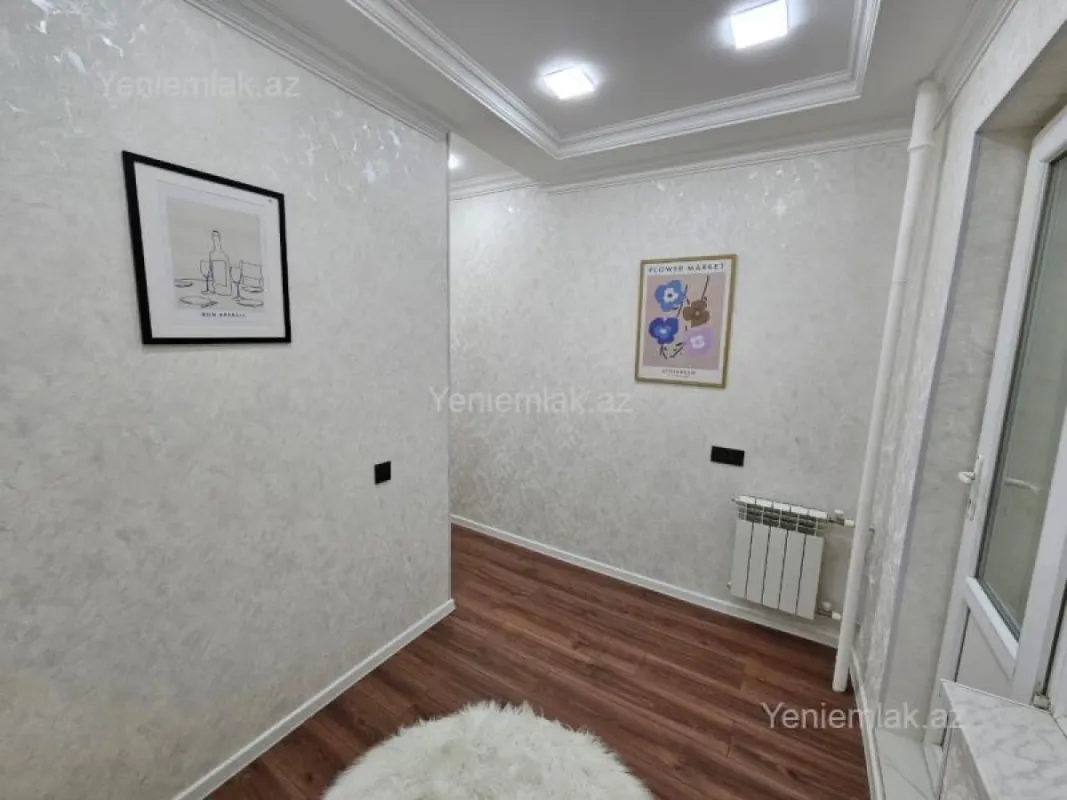 Satılır 2 otaqlı köhnə tikili 44 m²