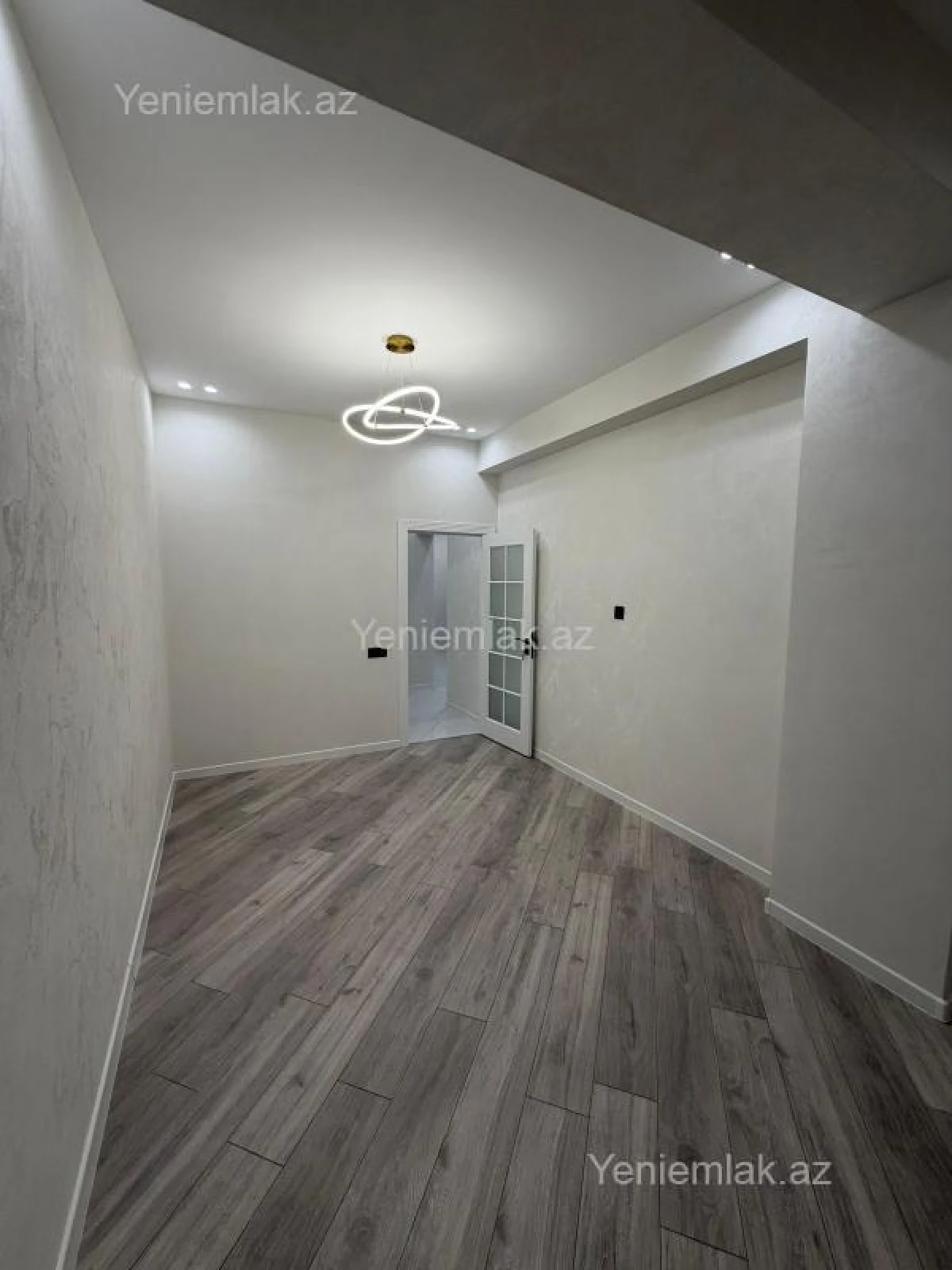 Satılır 2 otaqlı yeni tikili 50 m²