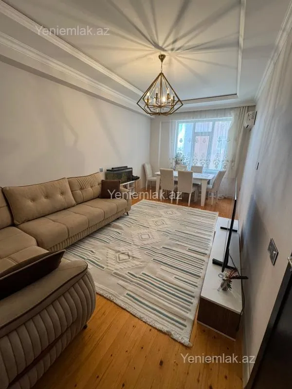 Satılır 2 otaqlı yeni tikili 70 m²