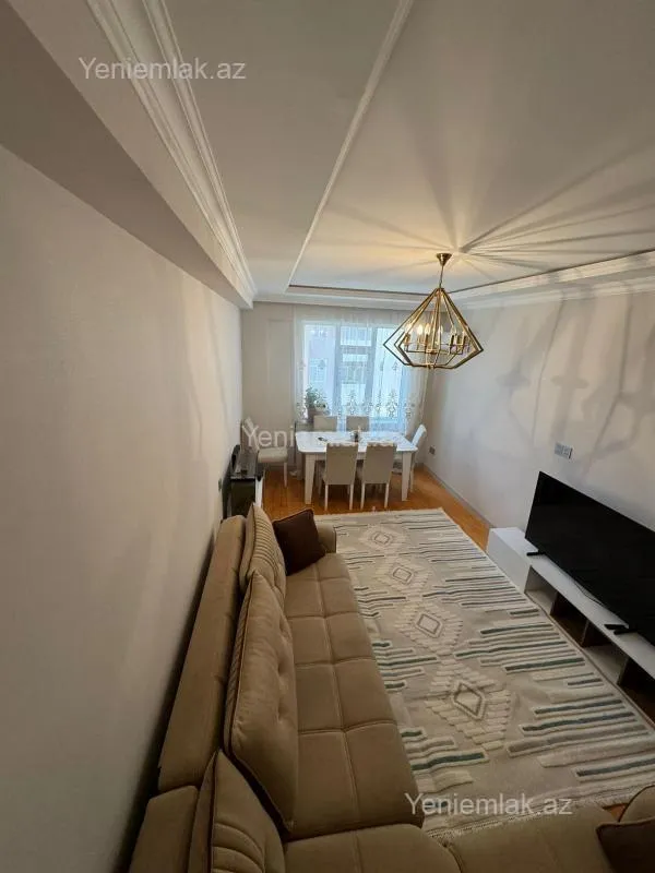 Satılır 2 otaqlı yeni tikili 70 m²