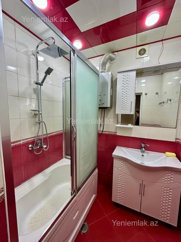 Satılır 3 otaqlı köhnə tikili 80 m²