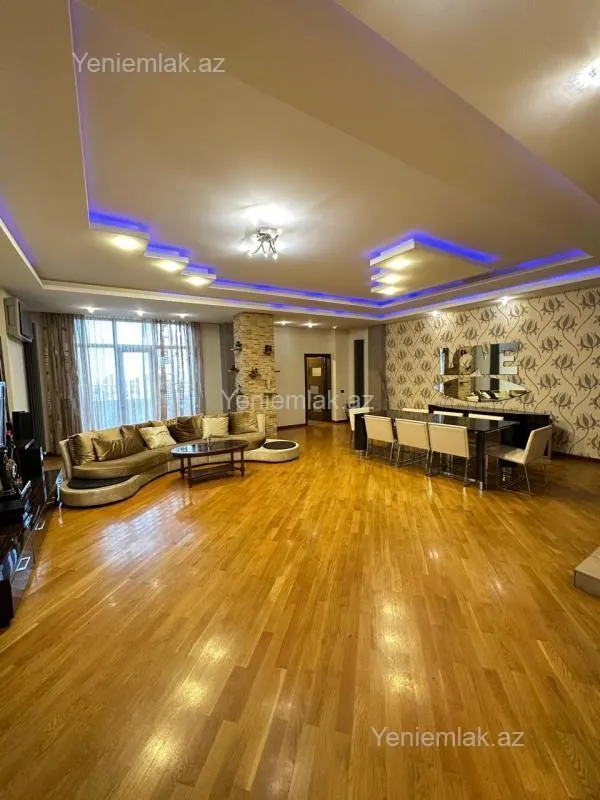 Satılır 5 otaqlı yeni tikili 285 m²