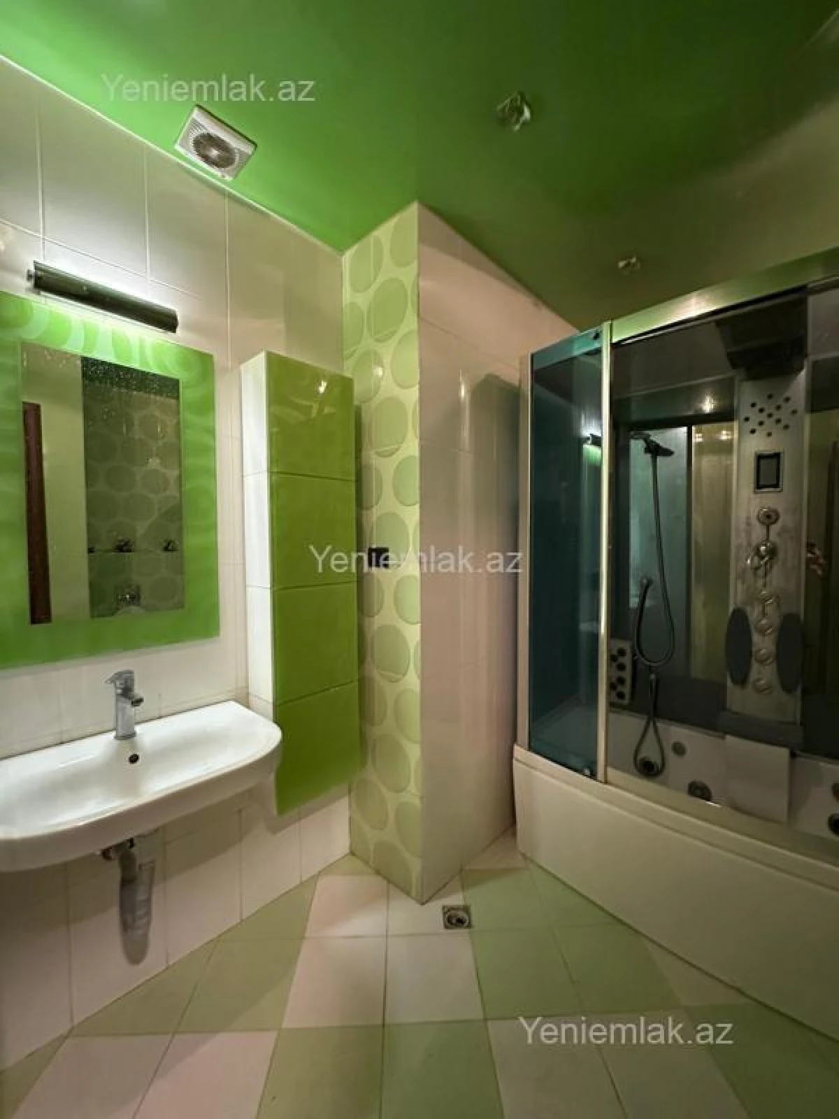 Satılır 5 otaqlı yeni tikili 285 m²