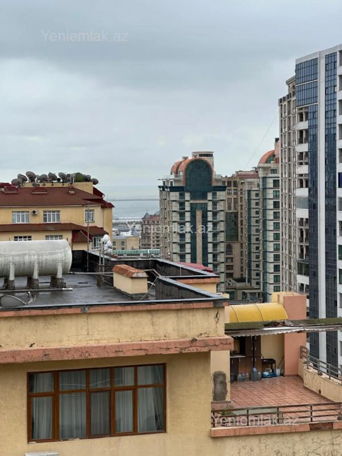 Satılır 5 otaqlı yeni tikili 285 m²