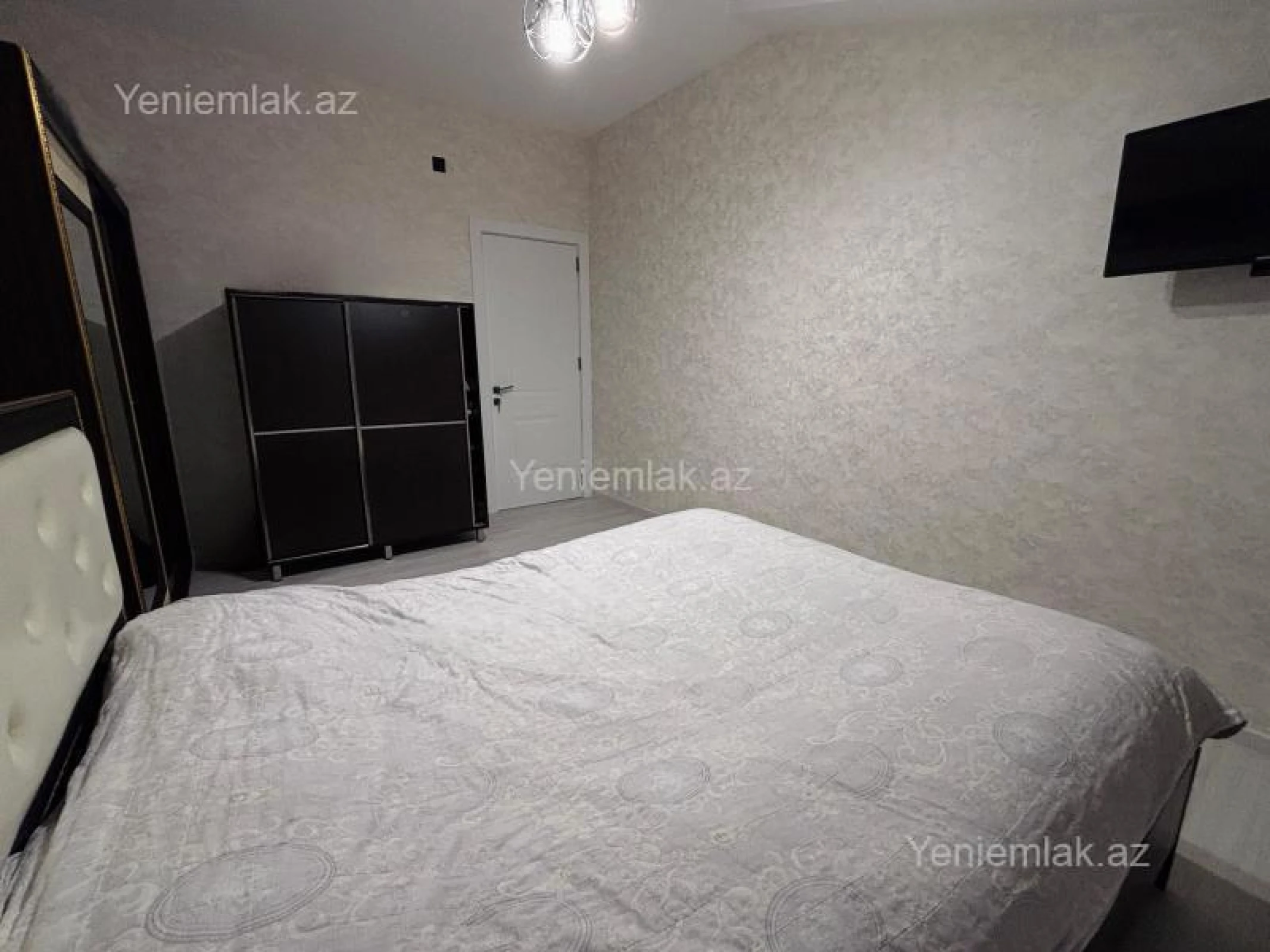 Satılır 2 otaqlı yeni tikili 60 m²