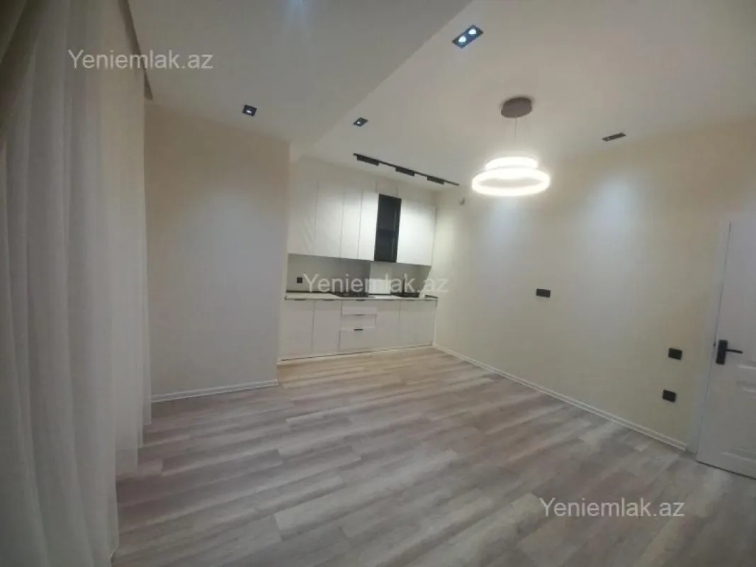 Satılır 3 otaqlı yeni tikili 79 m²
