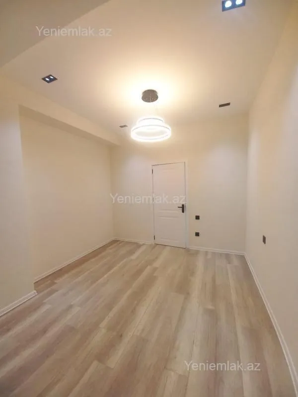 Satılır 3 otaqlı yeni tikili 79 m²