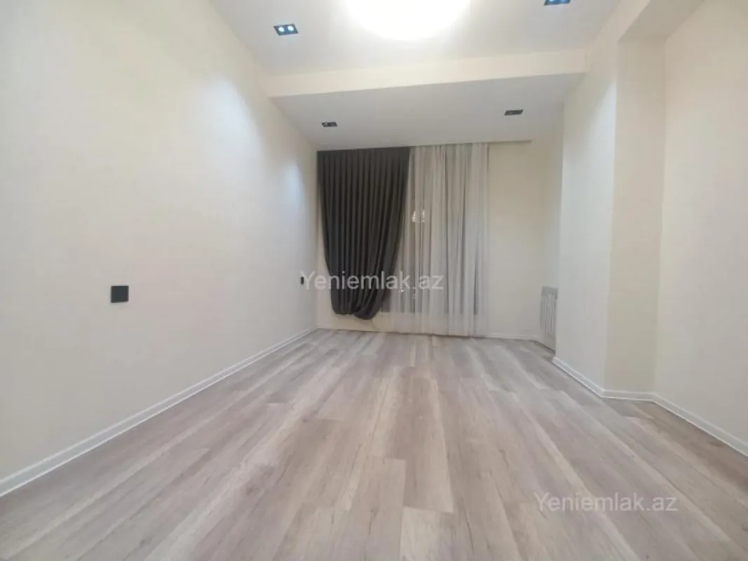 Satılır 3 otaqlı yeni tikili 79 m²
