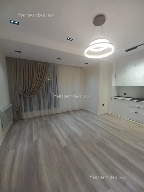 Satılır 3 otaqlı yeni tikili 79 m²