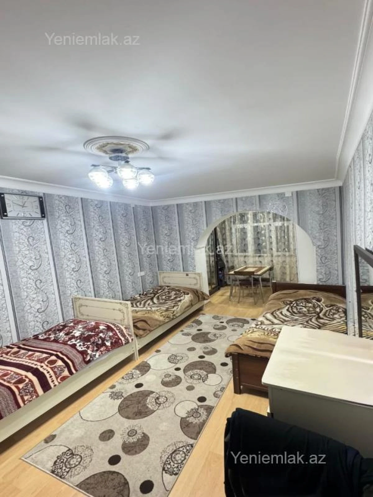 Satılır 3 otaqlı köhnə tikili 77 m²