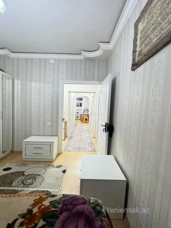 Satılır 3 otaqlı köhnə tikili 77 m²