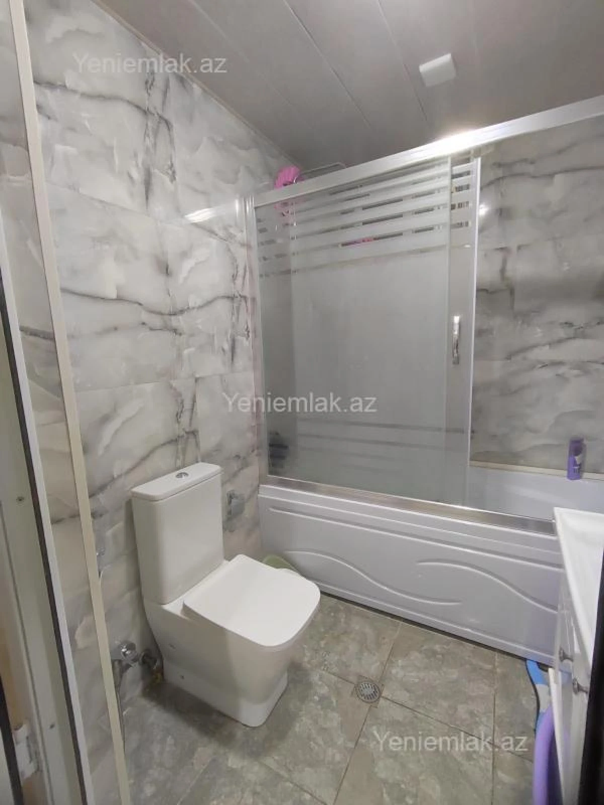 Satılır 3 otaqlı yeni tikili 50 m²