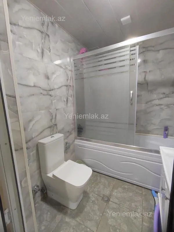 Satılır 3 otaqlı yeni tikili 50 m²