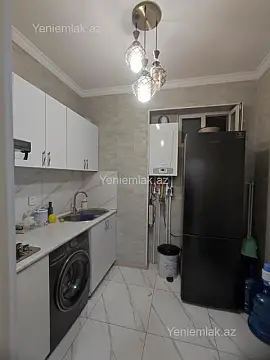Satılır 3 otaqlı yeni tikili 50 m²